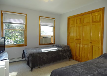 Wellfleet Cape Cod vacation rental - Twin bedroom upstairs