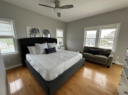 Dennisport Cape Cod vacation rental - 13'x18' king bedroom, walk-in closet and private bath
