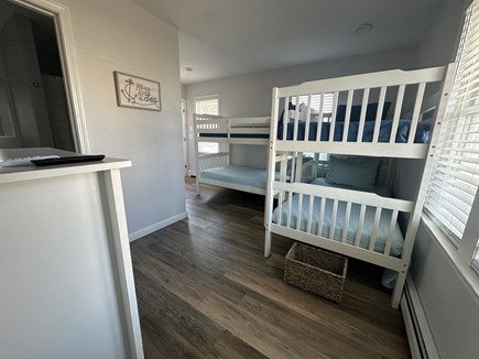 Dennisport Cape Cod vacation rental - Bunk room