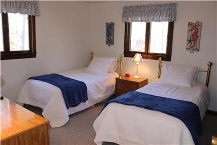 Brewster Cape Cod vacation rental - Sea Horse room with two twin beds