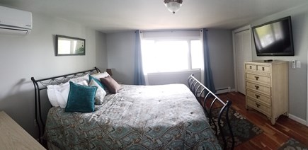 Pleasant Lake Harwich Cape Cod vacation rental - Master king BR, en suite, waterviews, fireplace, flat panel TV