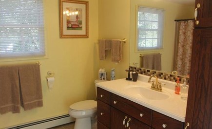 Eastham, Campground - 3856 Cape Cod vacation rental - Full bathroom
