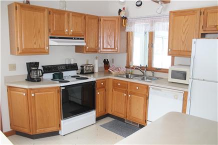 Eastham, First Encounter - 3893 Cape Cod vacation rental - Eat in kitchen