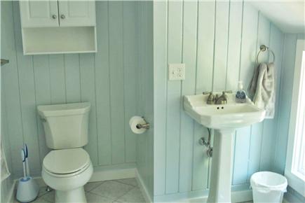 Eastham Cape Cod vacation rental - Upstairs bathroom sink
