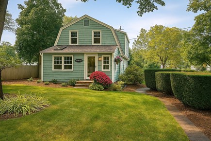 Plymouth, Priscilla Beach MA vacation rental - Front view of Beach Oasis