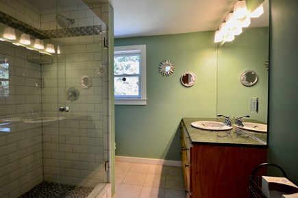 Orleans Cape Cod vacation rental - Upstairs full bathroom with tub / shower combo
