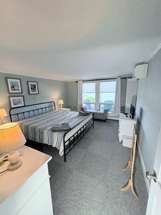 Cotuit Cape Cod vacation rental - Bedroom with bath in hall (king bed)