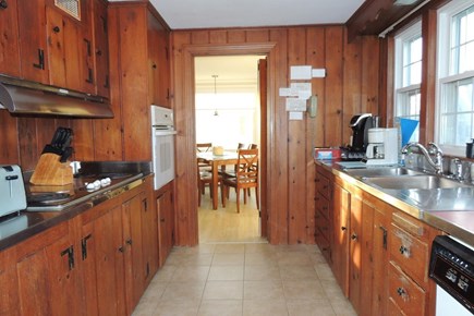 Harwich Port Cape Cod vacation rental - Fully equipped kitchen