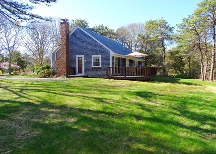 North Eastham, Herringbrook/Ma Cape Cod vacation rental - Large back yard with deck