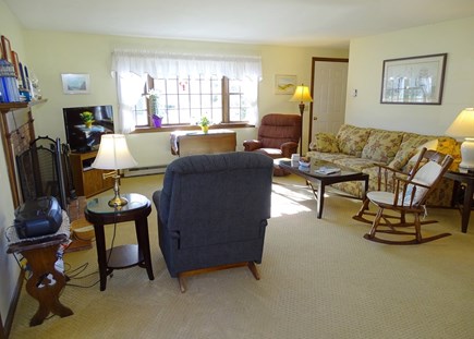North Eastham, Herringbrook/Ma Cape Cod vacation rental - Large living room with bay window