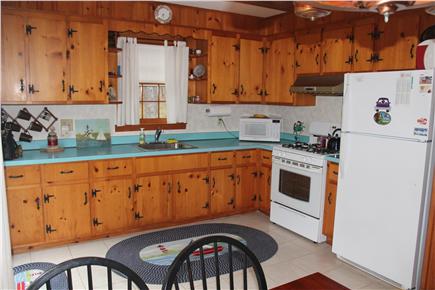 Eastham, Thumpertown - 3900 Cape Cod vacation rental - Kitchen