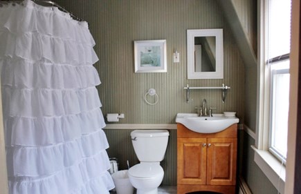 Falmouth Heights Cape Cod vacation rental - Bathroom