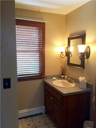 Sandwich Cape Cod vacation rental - Upstairs full bathroom