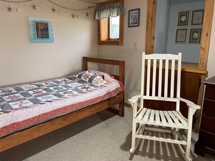 East Falmouth Cape Cod vacation rental - Twin bedroom