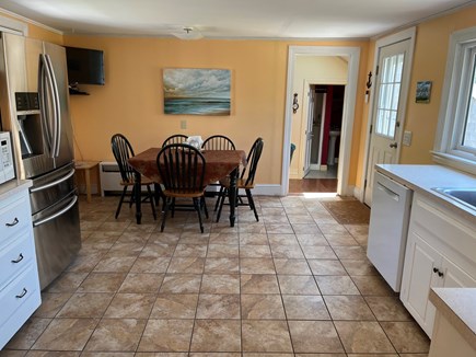 Harwichport/So Harwich, on cul Cape Cod vacation rental - Fully equipped kitchen: fridge, range, dishwasher, microwave, +