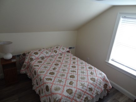 Popponesset Cape Cod vacation rental - Upstair's bedroom with Full bed