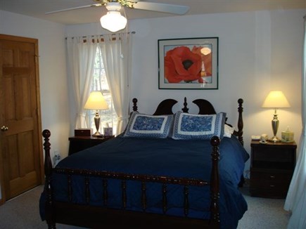 Wellfleet Cape Cod vacation rental - First floor bedroom