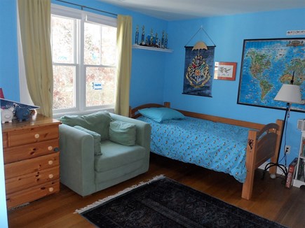 South Harwich Cape Cod vacation rental - Children's Bedroom with third twin bed