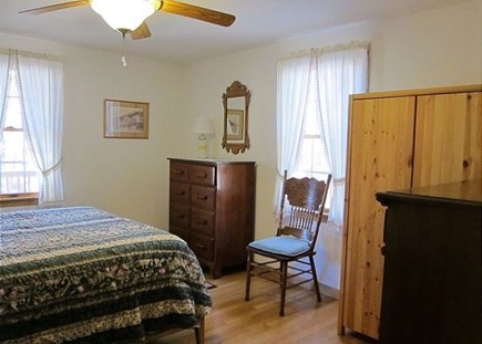 Wellfleet Cape Cod vacation rental - First Floor Bedroom