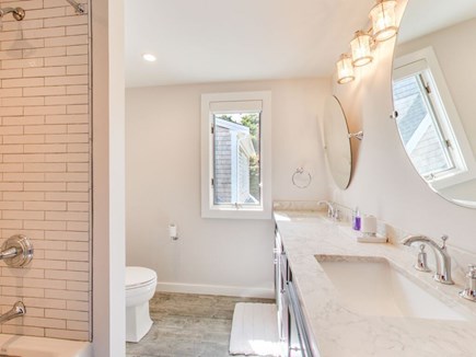 Orleans Cape Cod vacation rental - Private en suite bath