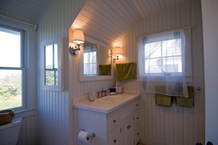 East Orleans Nauset Heights Cape Cod vacation rental - Bath