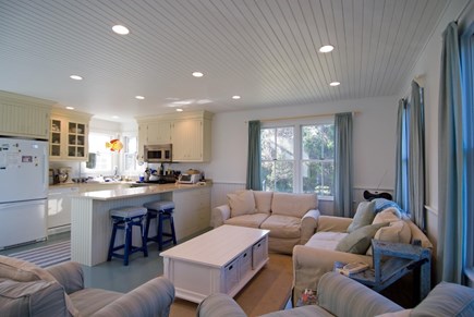 East Orleans Nauset Heights Cape Cod vacation rental - Living area