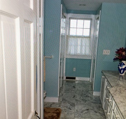 South Yarmouth/Bass River Cape Cod vacation rental - Bath/laundry