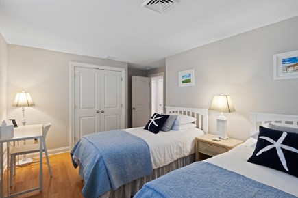 Orleans Cape Cod vacation rental - Nice size room