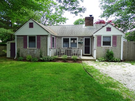 Hyannis Cape Cod vacation rental - Front of house