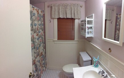 South Yarmouth in Bass River A Cape Cod vacation rental - Bathroom