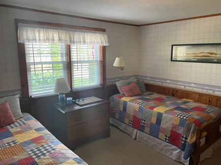 Chatham Cape Cod vacation rental - Bedroom with 2 Twin Beds