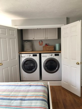 Orleans Cape Cod vacation rental - Upstairs laundry area