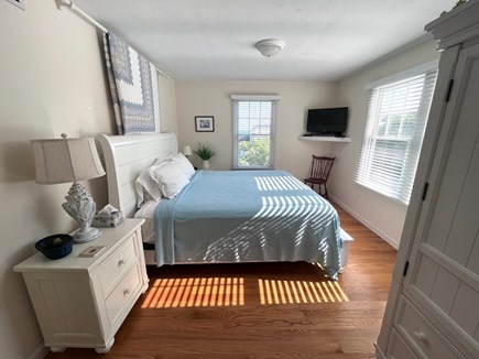 Chatham Cape Cod vacation rental - 1st Floor King Bed