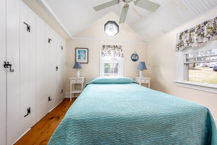 Dennis Port Cape Cod vacation rental - Queen bedroom. Towels and bedsheets included