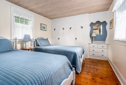 Dennis Port Cape Cod vacation rental - 2nd bedroom, twin beds
