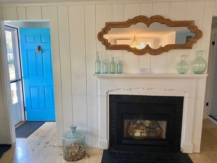 Dennis Port Cape Cod vacation rental - Remote gas fireplace