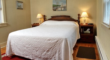 Dennis Port Cape Cod vacation rental - Bedroom with queen bed.  Linens provided.