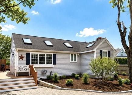 Dennis, Mayflower Beach Cape Cod vacation rental - Exterior