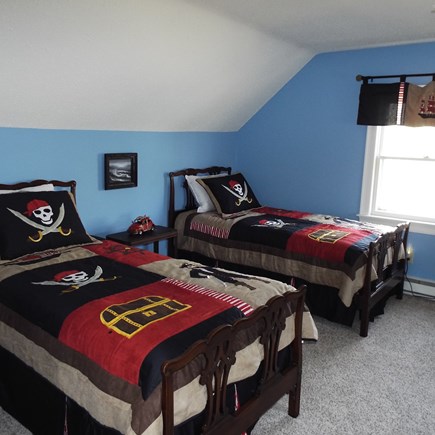 Eastham Cape Cod vacation rental - Upstairs twin pirate theme