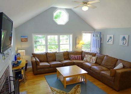 Harwich Port Cape Cod vacation rental - Vaulted bright living room