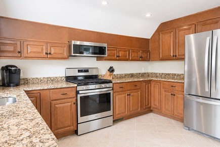 Dennis, Mayflower Beach Cape Cod vacation rental - Second floor full kitchen