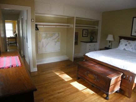E Orleans / Orleans Village Cape Cod vacation rental - Master bedroom (queen bed)