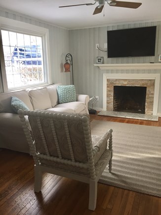 South Chatham Cape Cod vacation rental - Living room