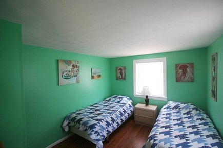 West Dennis / Dennisport Cape Cod vacation rental - Third Bedroom with closet and two twin size beds unit 113