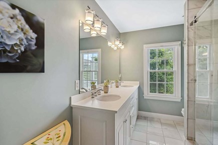Chatham Cape Cod vacation rental - Main Level primary bath