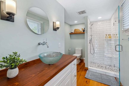 Chatham Cape Cod vacation rental - Newly updated private bath.