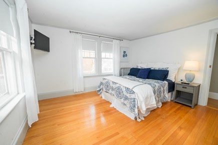 Downtown Plymouth MA vacation rental - Queen size bedroom.