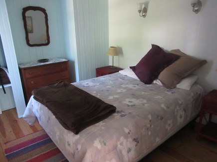 Wellfleet Cape Cod vacation rental - Queen Bed