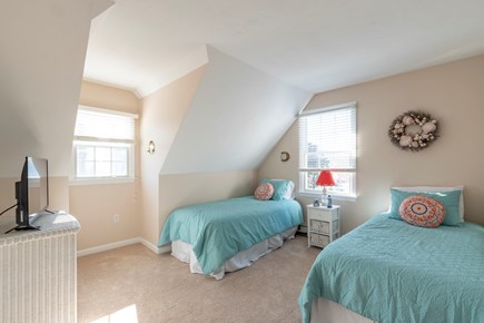 South Chatham Cape Cod vacation rental - Twin Bedroom