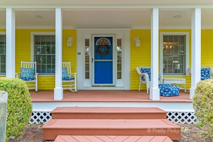 Brewster Cape Cod vacation rental - Large front porch